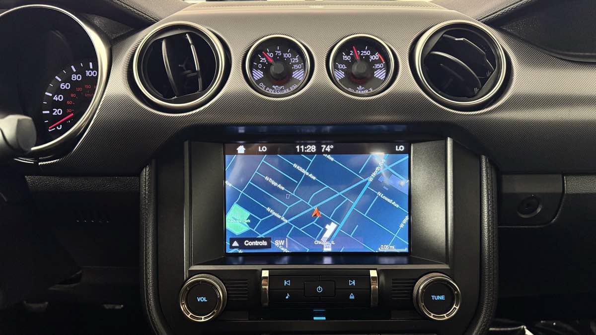 Used 2019 Ford Mustang Shelby GT350 w/ Technology Package RWD image 21
