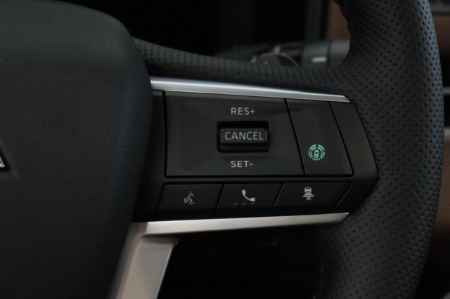 New 2026 Mitsubishi Outlander SEL AWD/4WD image 11