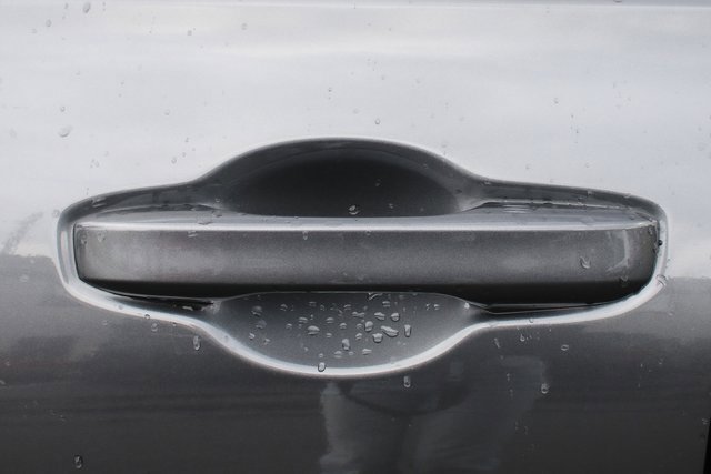 Used 2023 Honda HR-V EX-L image 9