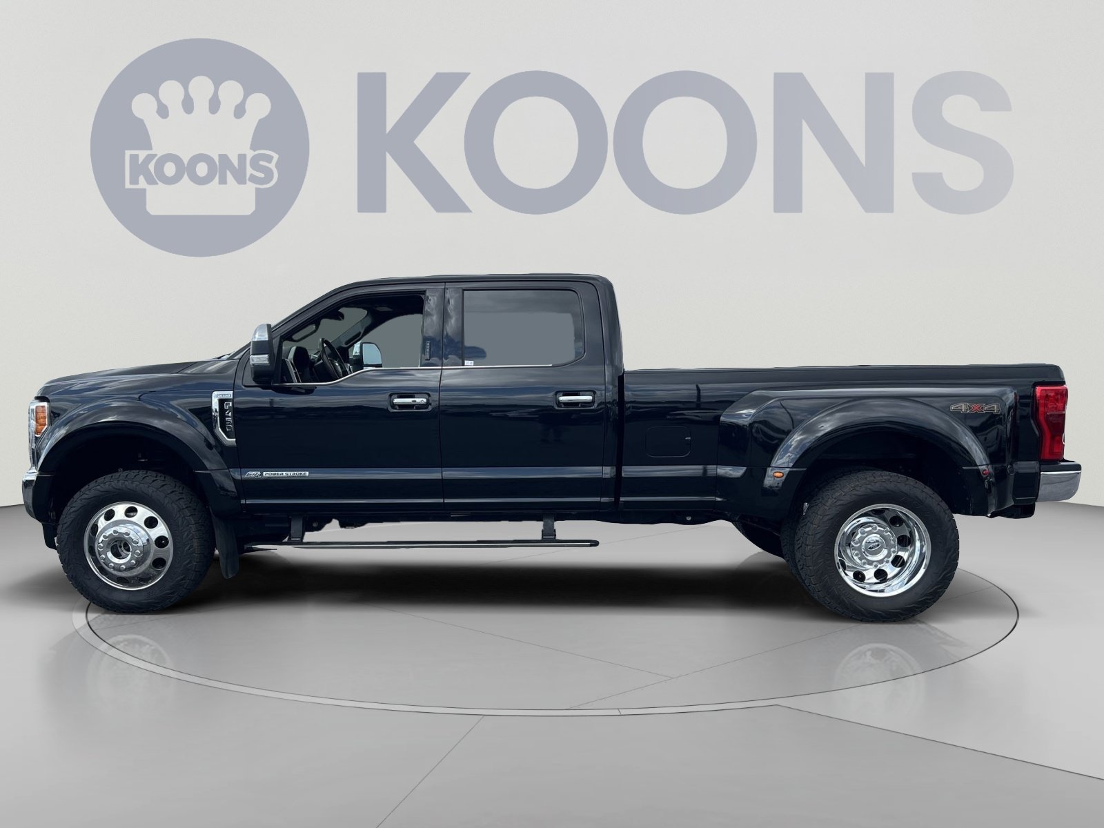 Used 2019 Ford F450 King Ranch w/ King Ranch Ultimate Package AWD/4WD image 2