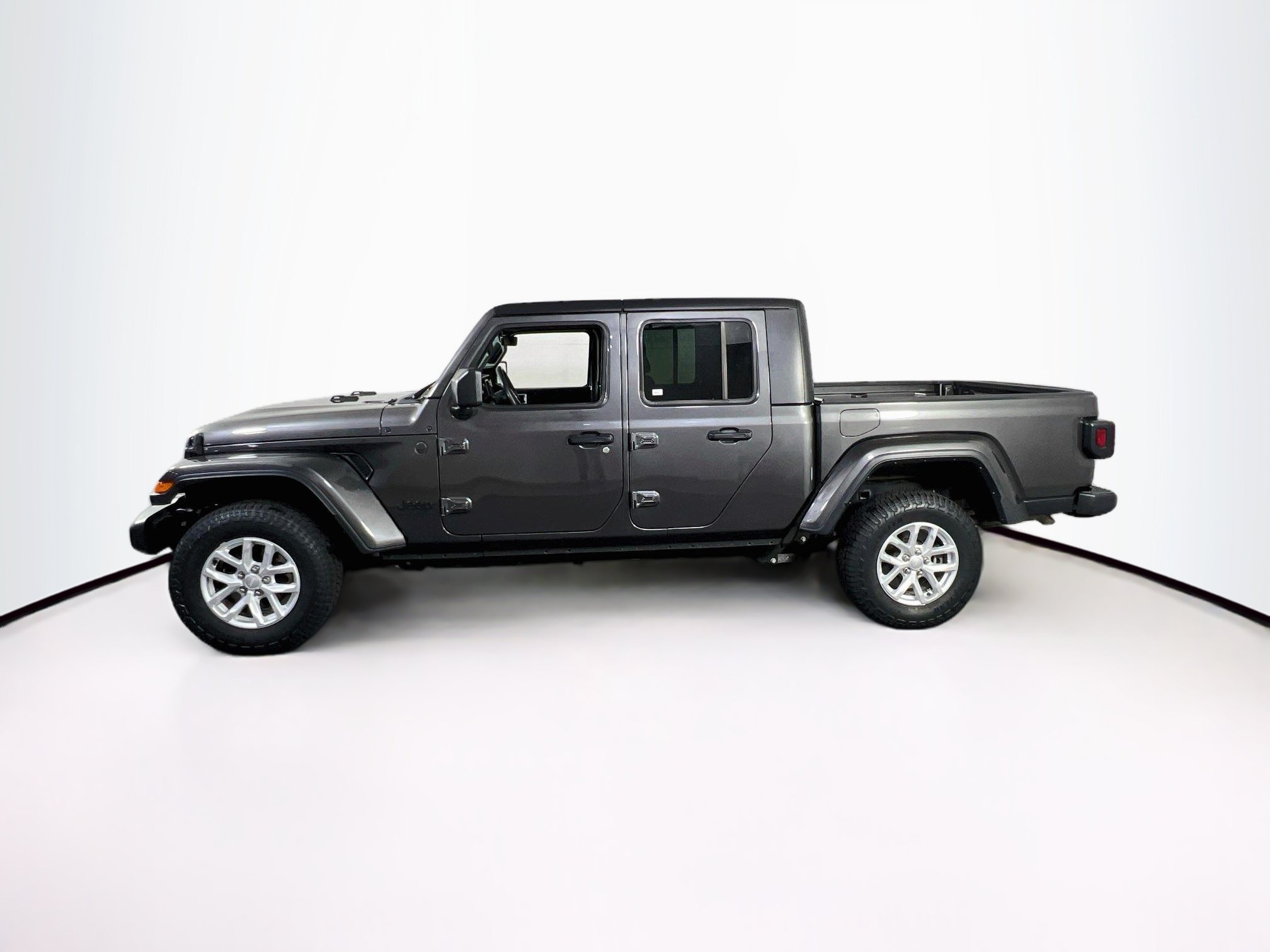 Used 2023 Jeep Gladiator Sport AWD/4WD image 8