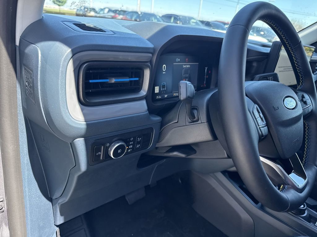 New 2025 Ford Maverick Lobo image 27