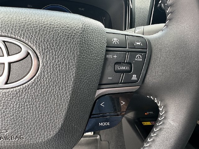 Used 2026 Toyota Camry SE w/ Multimedia Upgrade Package FWD image 26