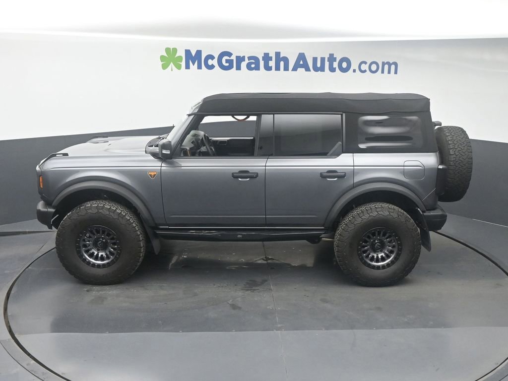 Used 2023 Ford Bronco Badlands image 17