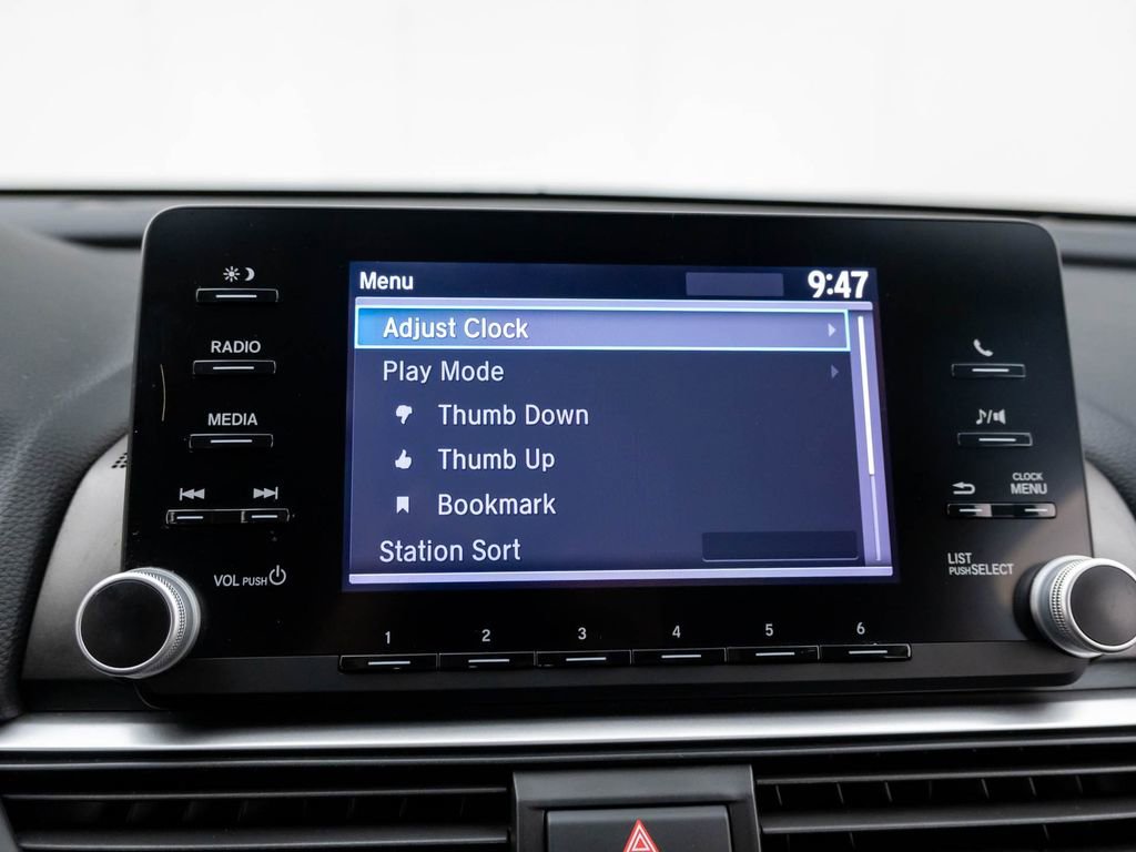 Used 2018 Honda Accord LX image 24