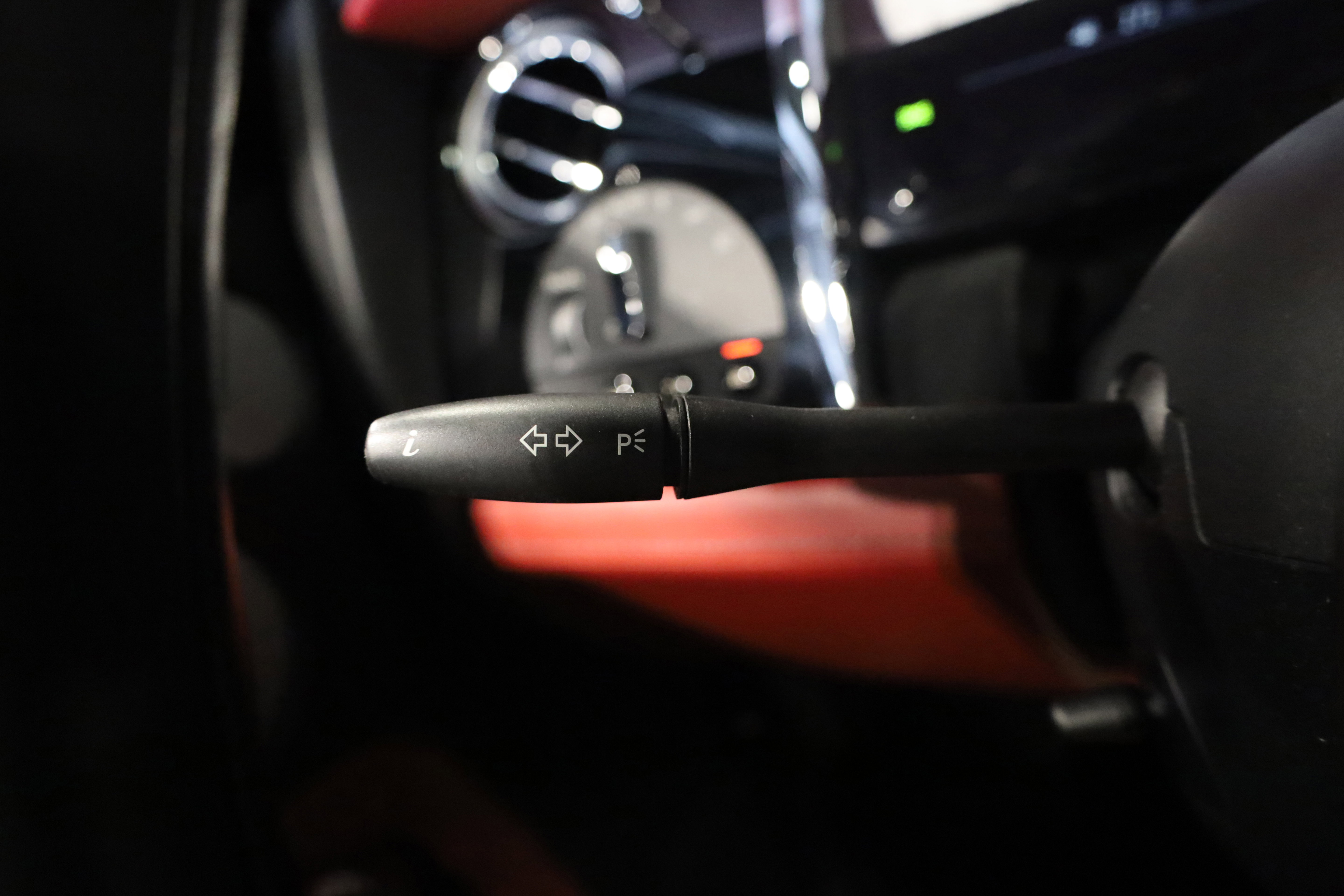 Used 2017 Rolls-Royce Ghost image 22