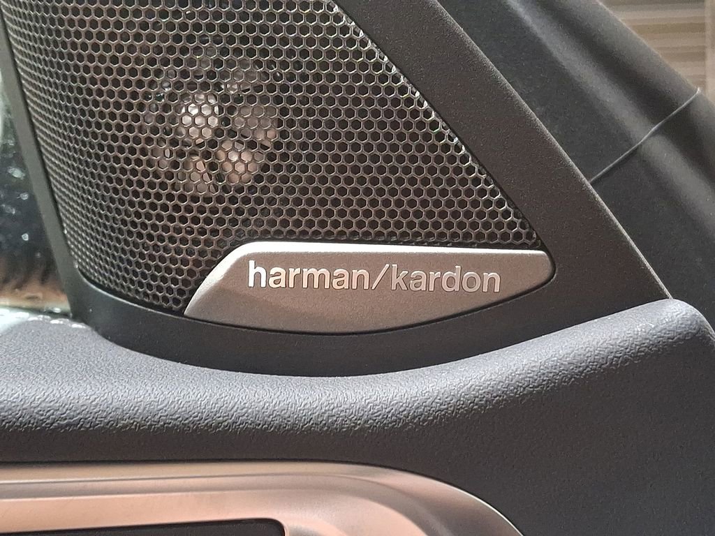 Used 2025 BMW 440i xDrive Convertible image 25