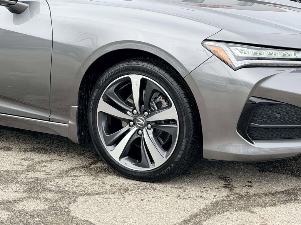Used 2025 Acura TLX w/ Technology Package image 27