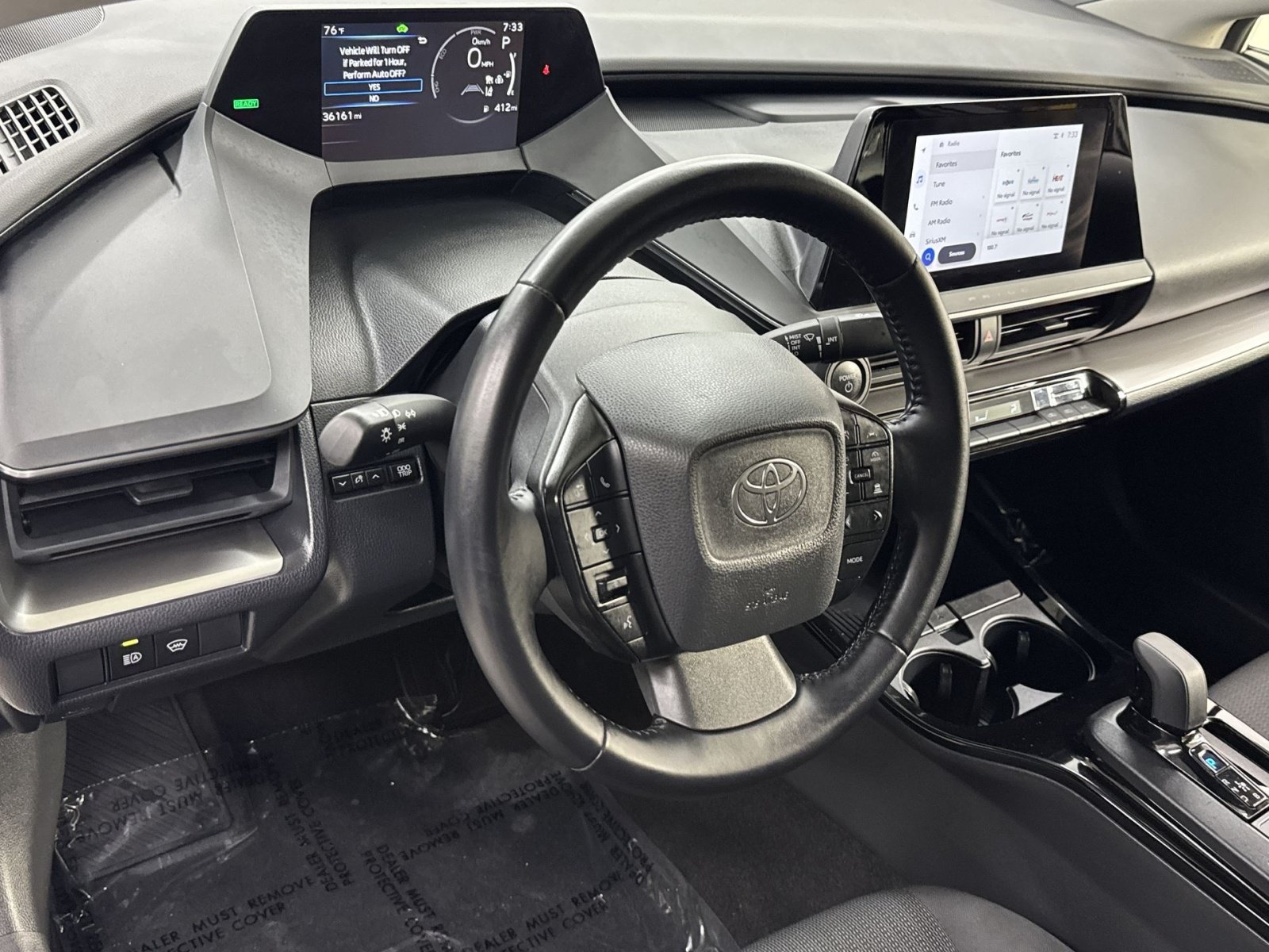 Used 2025 Toyota Prius LE AWD/4WD image 13