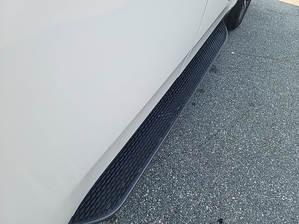 Used 2022 Jeep Wagoneer Series III w/ Flexible Seating Group image 9