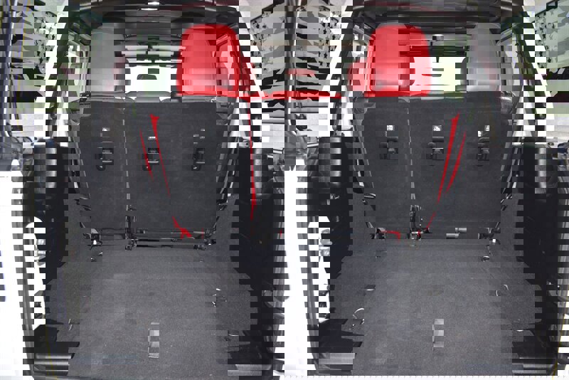 Used 2018 Jeep Wrangler Unlimited Sport S image 32