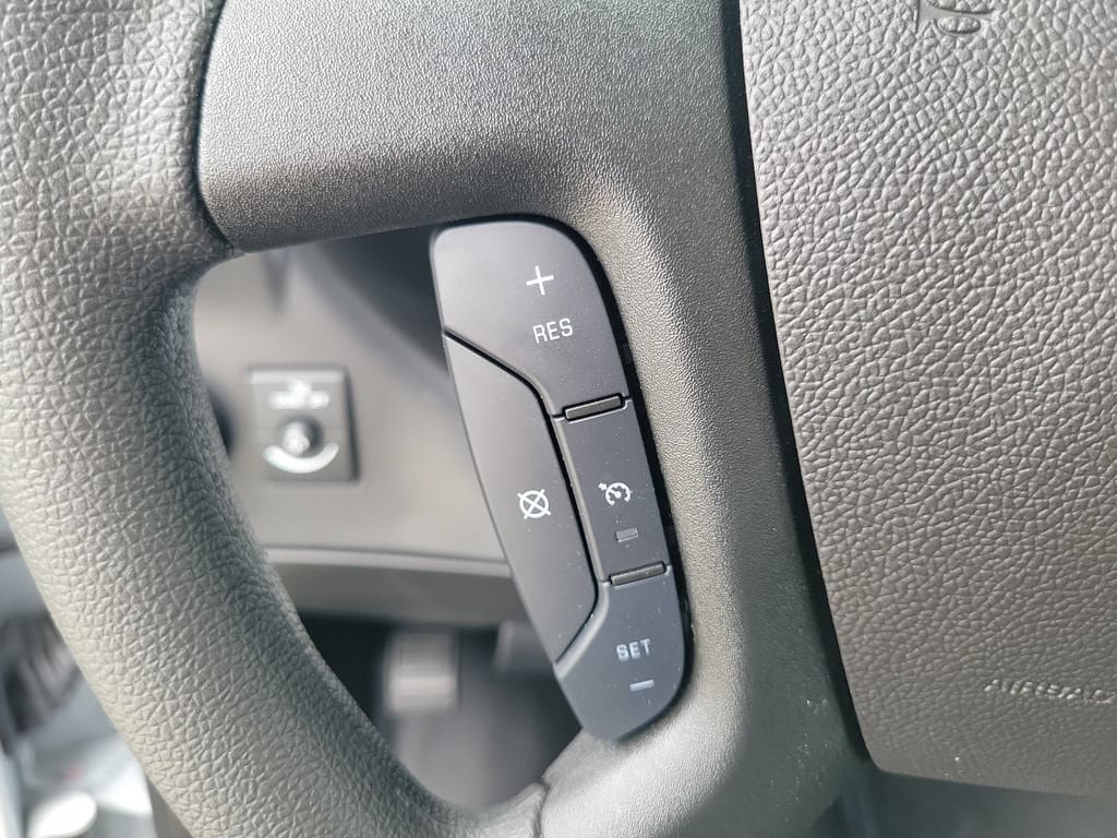 New 2026 Chevrolet Express 2500 w/ Driver Convenience Package RWD image 8