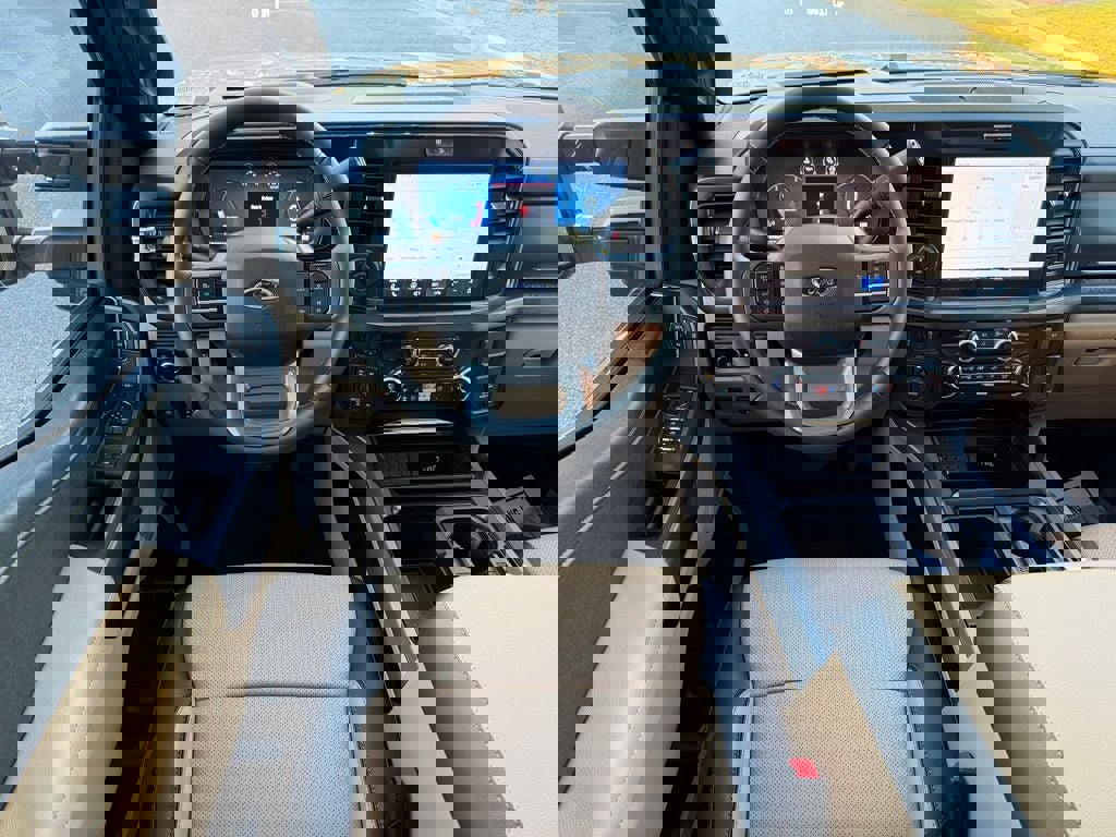 New 2026 Ford F250 Lariat w/ Lariat Ultimate Package image 23