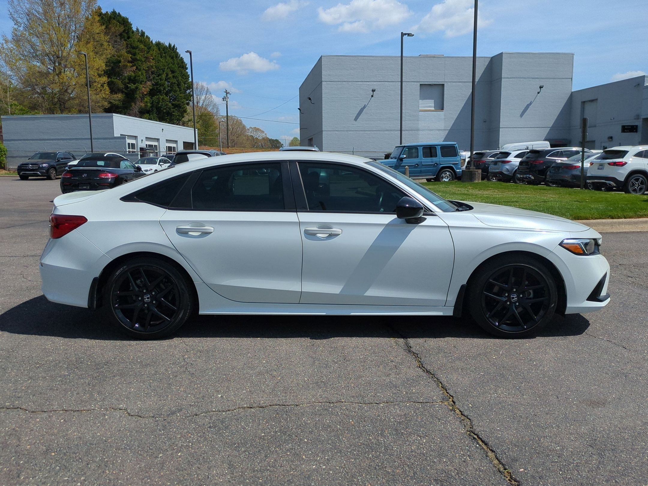 Used 2022 Honda Civic Sport image 9