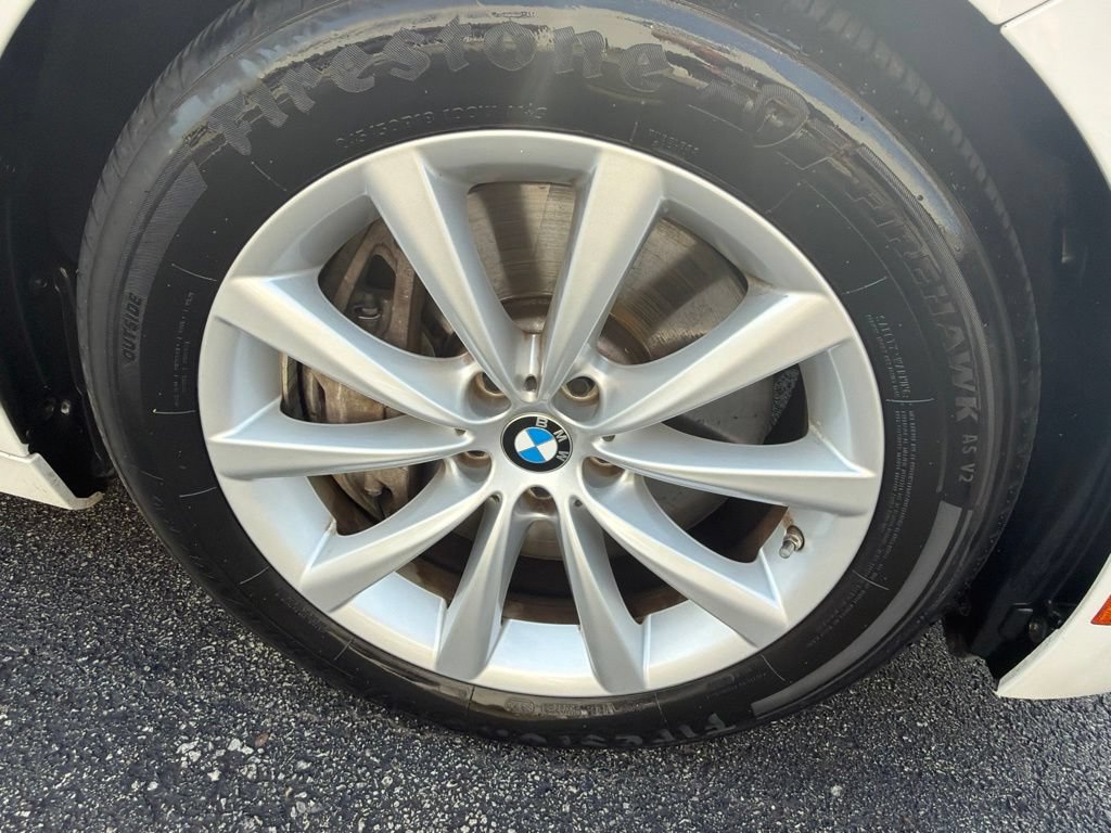 Used 2020 BMW 745e xDrive AWD/4WD image 9