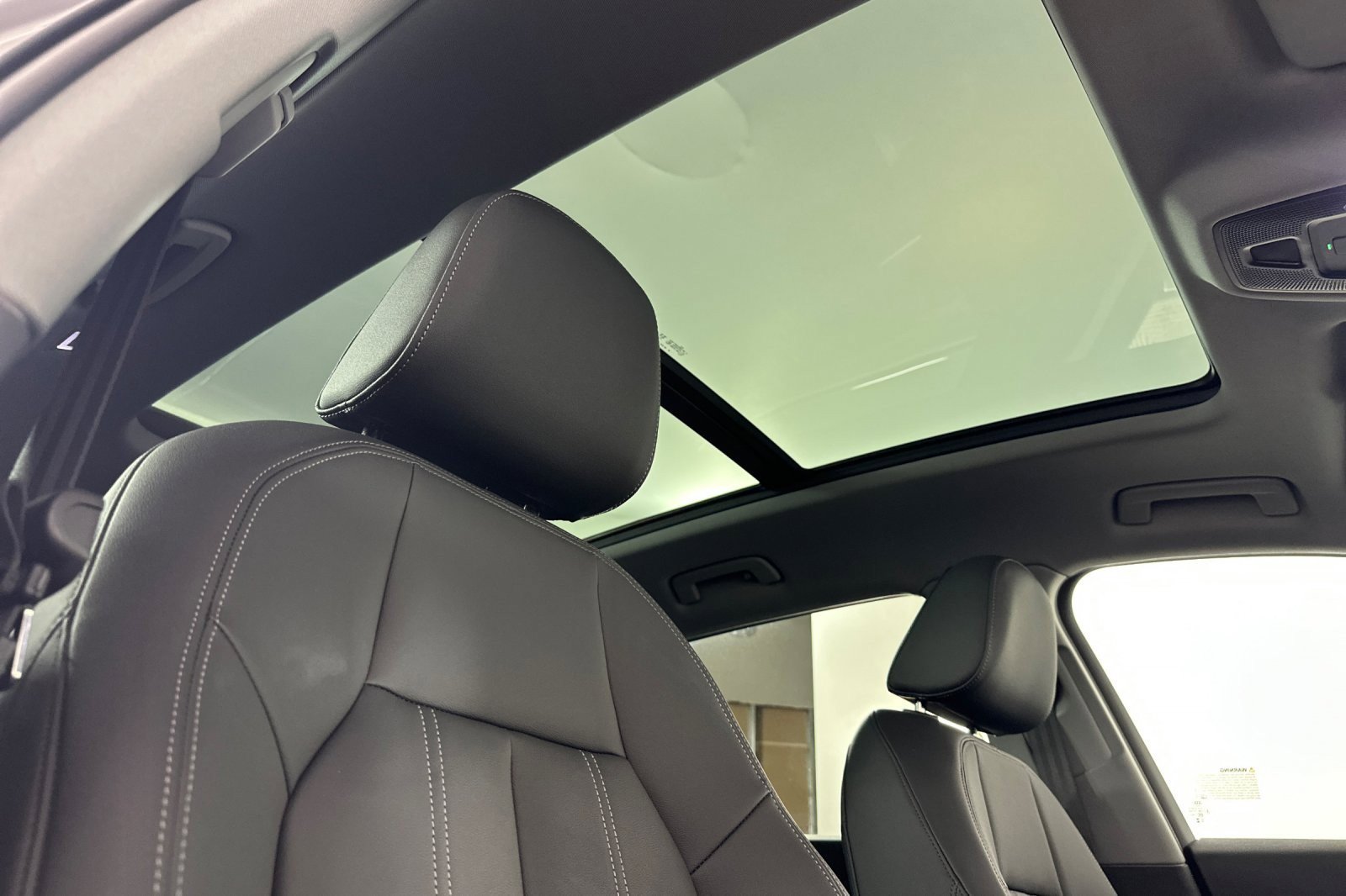 Used 2025 Audi Q6 e-tron Premium w/ Convenience Package image 16