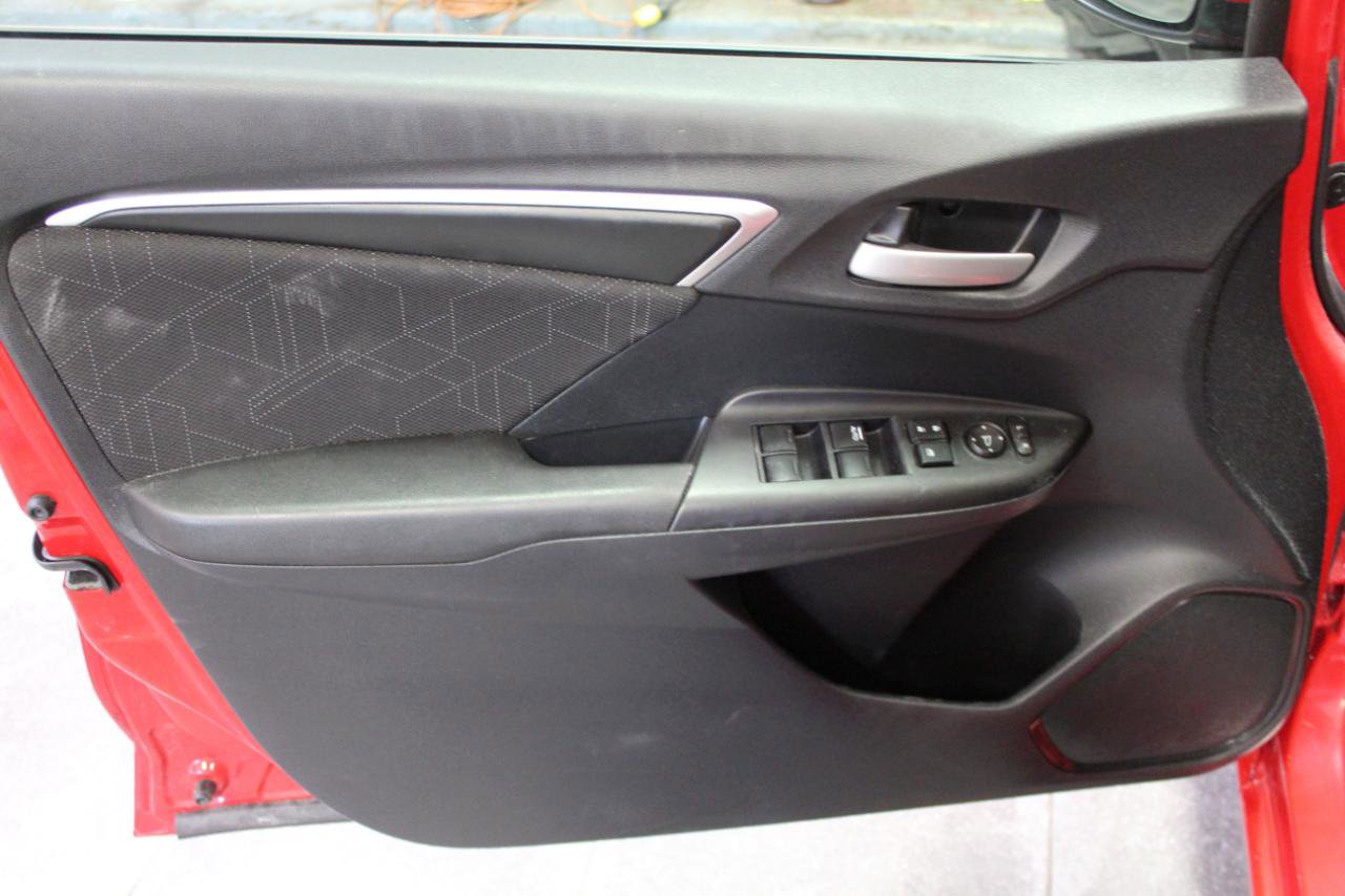 Used 2015 Honda Fit EX image 20