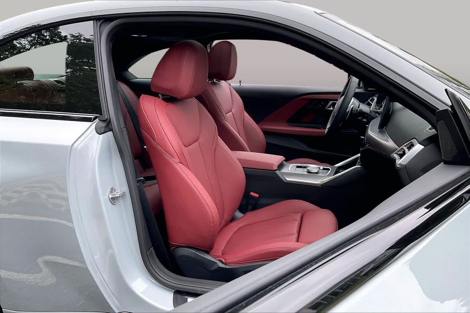 Used 2026 BMW 230i xDrive Coupe w/ Premium Package AWD/4WD image 8
