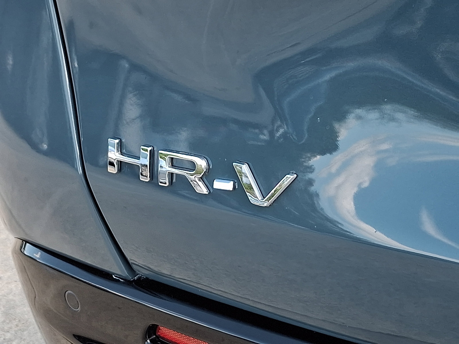 Used 2025 Honda HR-V EX-L image 31