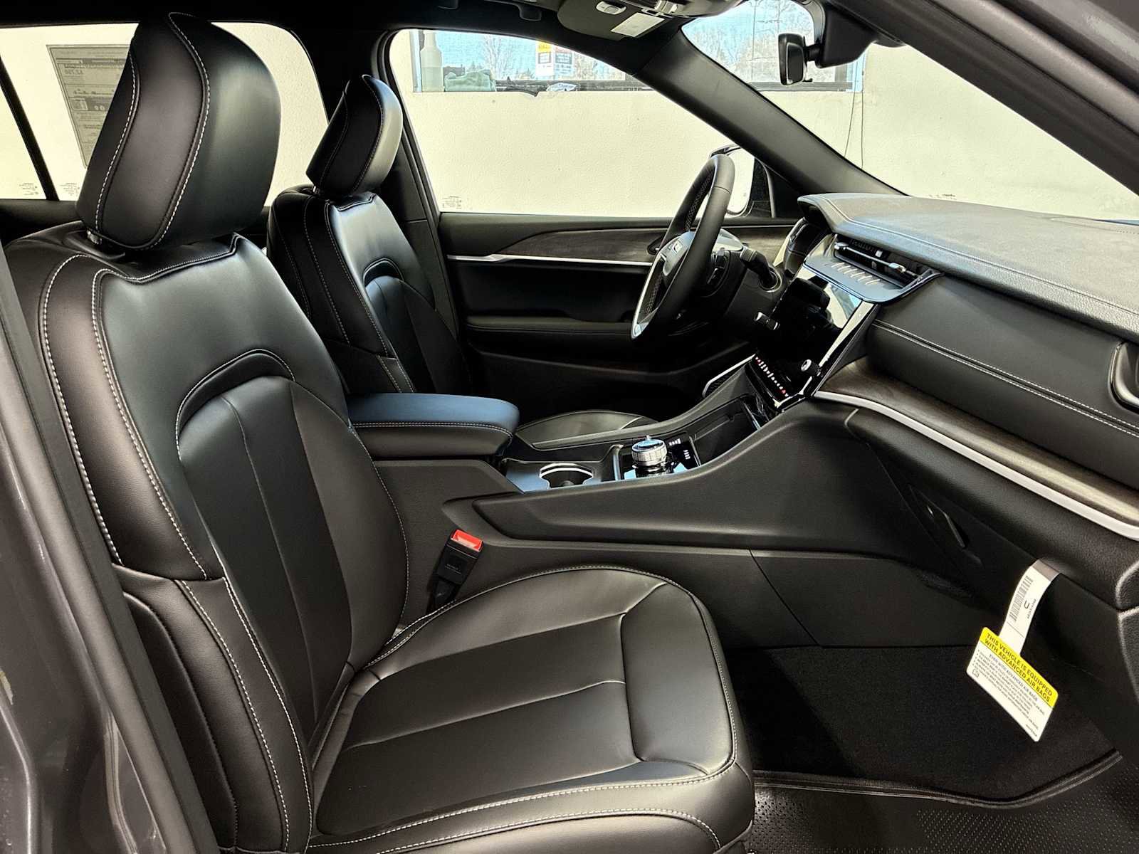 New 2026 Jeep Grand Cherokee L Limited image 27