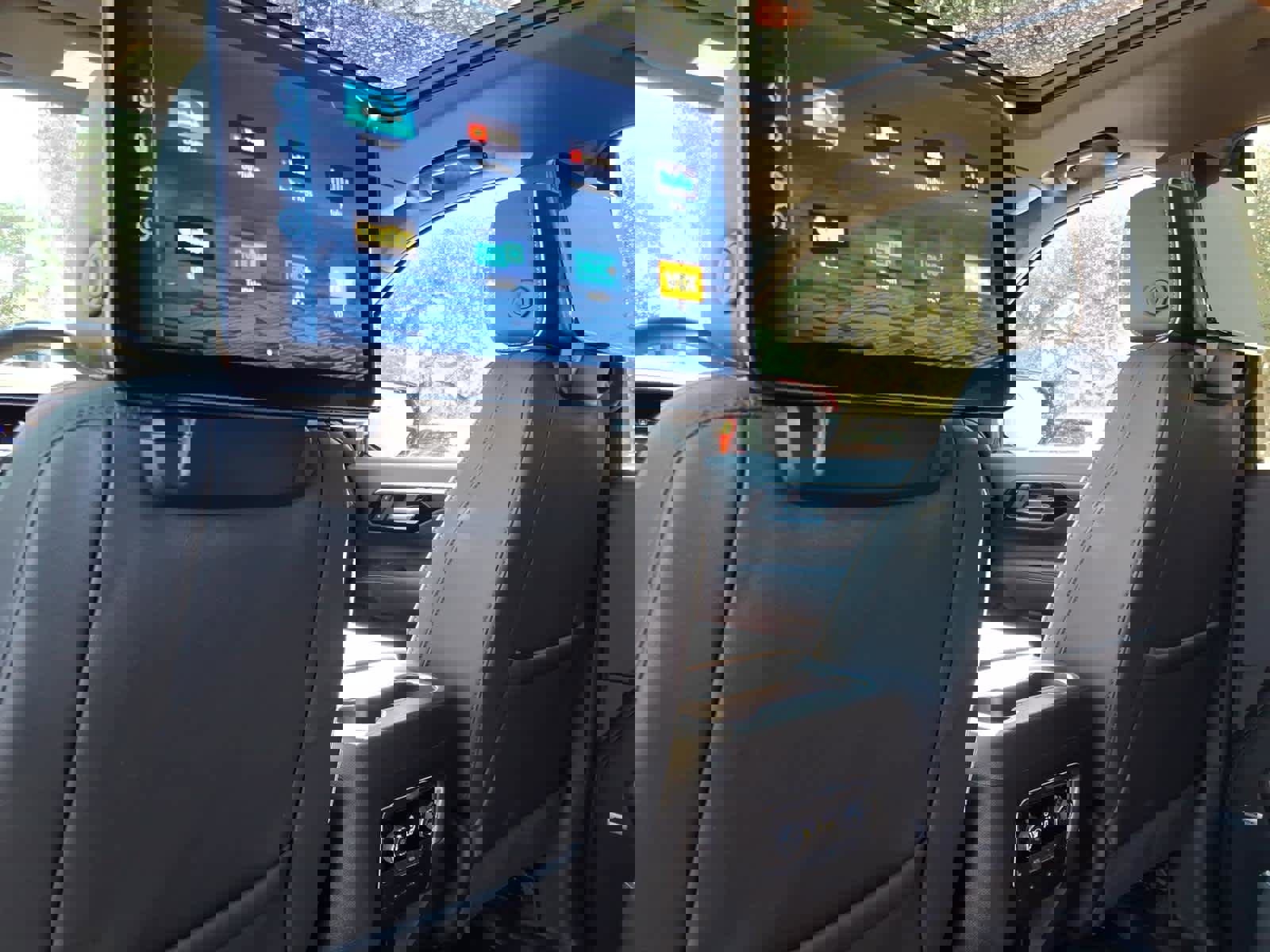 Certified 2025 Chevrolet Tahoe Premier image 23