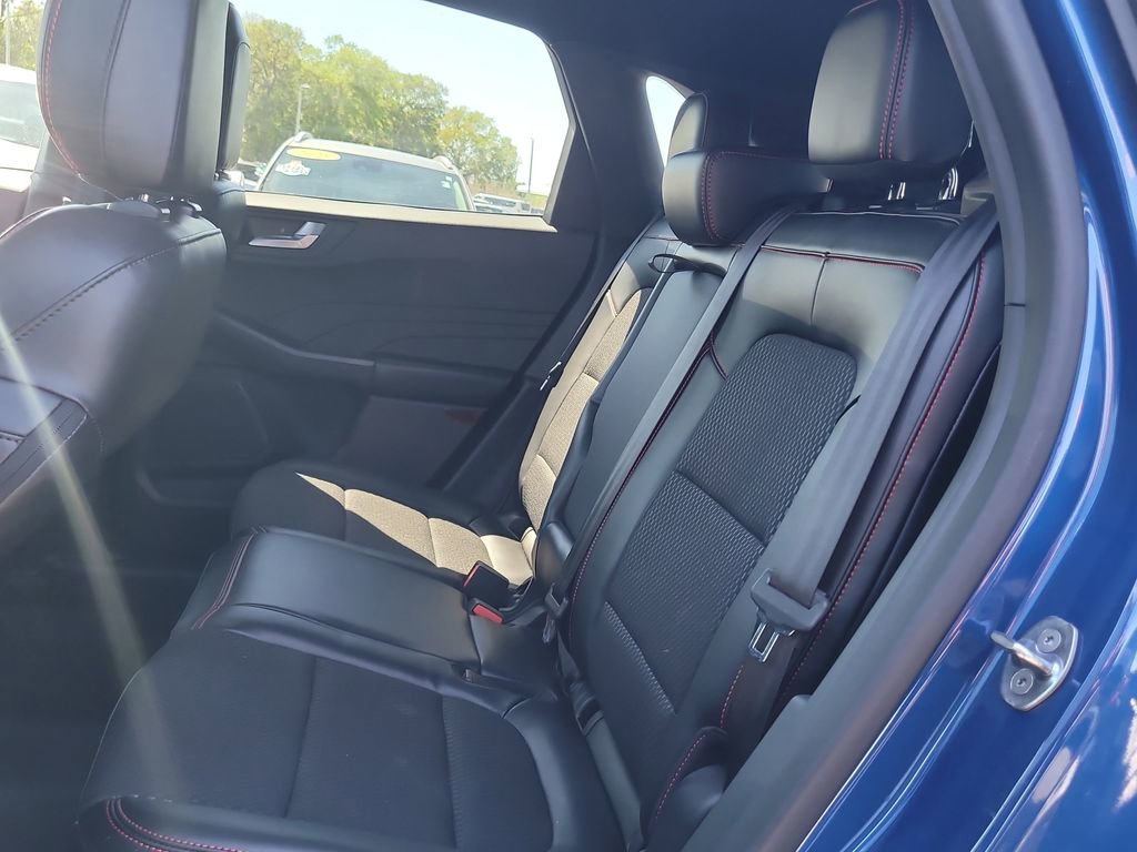 Certified 2023 Ford Escape ST-Line w/ Tech Pack #1 image 11