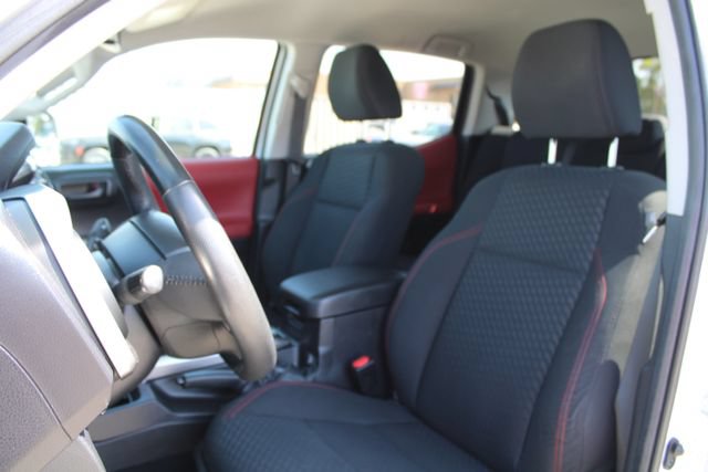 Used 2023 Toyota Tacoma SR5 RWD image 34