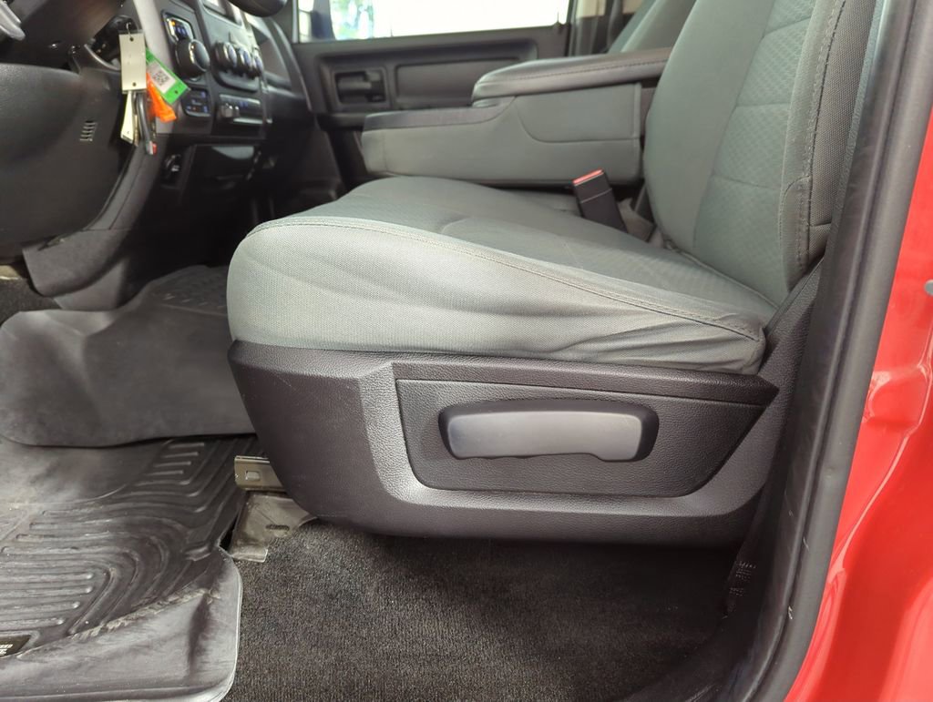Used 2014 RAM 1500 Express image 13