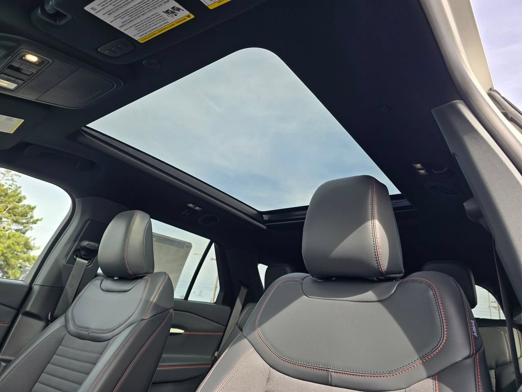 New 2026 Ford Explorer ST-Line AWD/4WD image 30