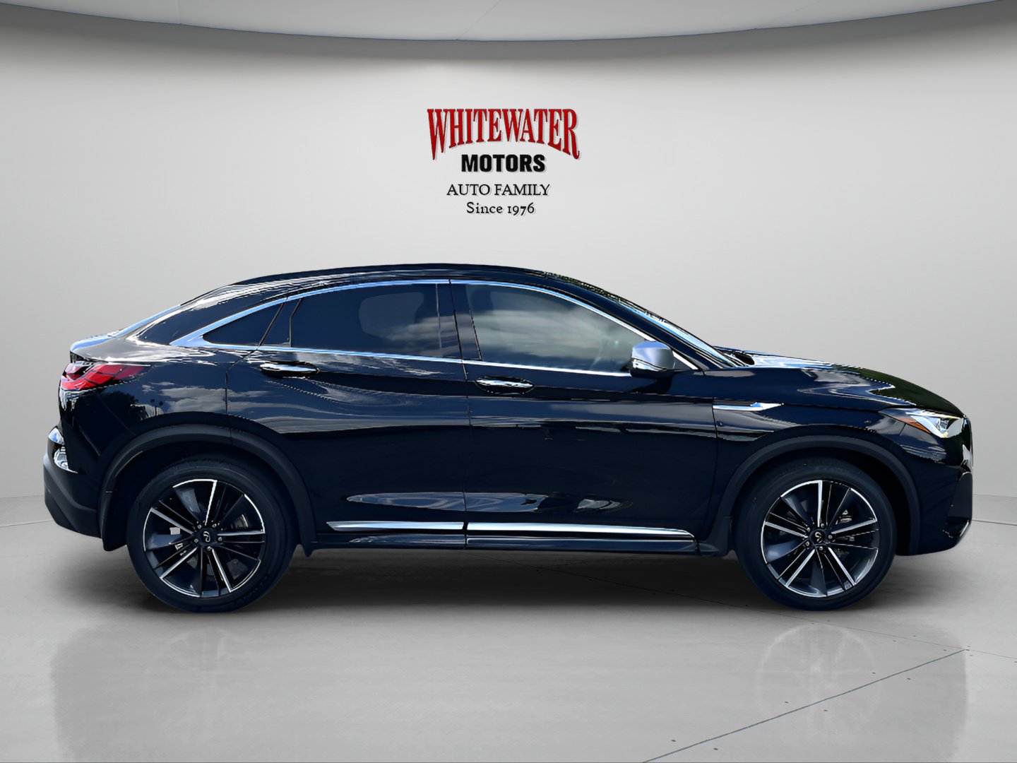 Used 2023 INFINITI QX55 Luxe w/ Cargo Package AWD/4WD image 6