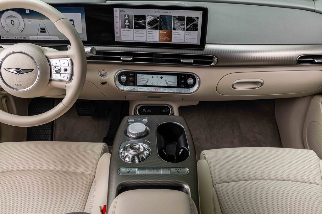 Used 2024 Genesis GV60 RWD image 10