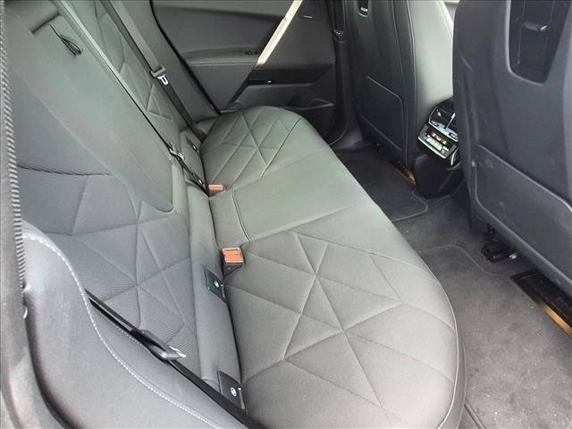 Used 2024 BMW iX xDrive50 w/ Premium Package AWD/4WD image 18