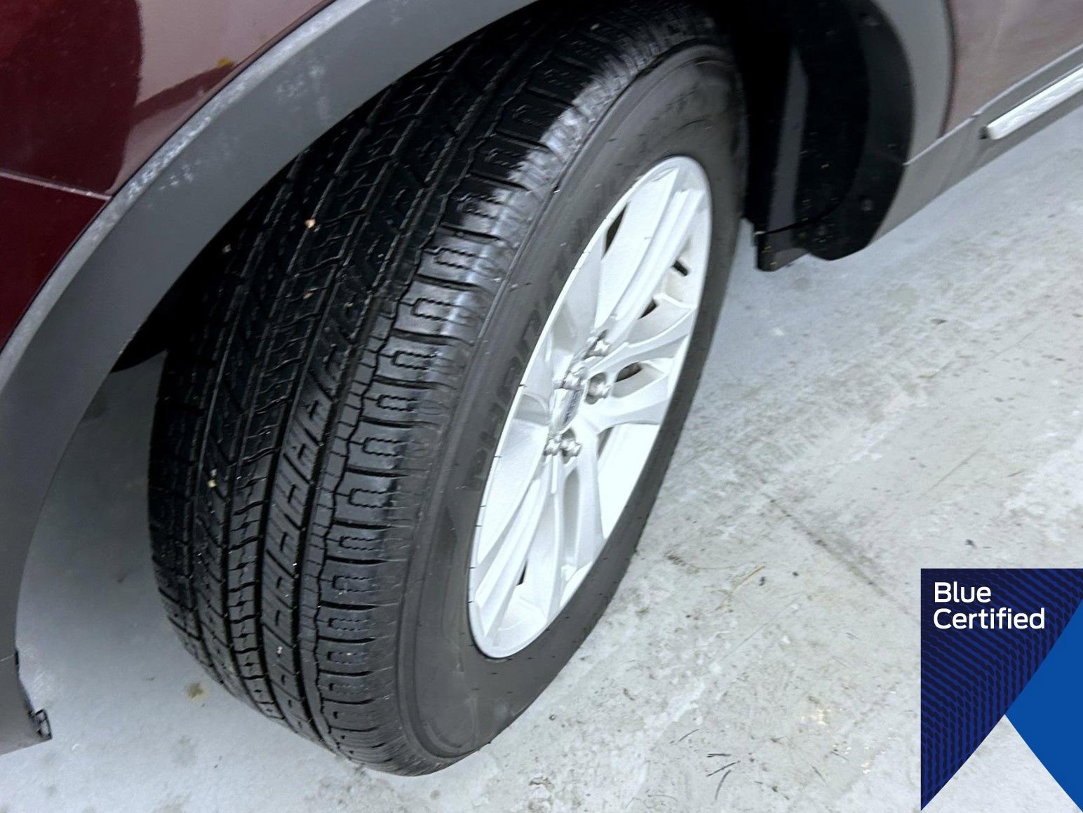 Used 2018 Ford Explorer XLT w/ Equipment Group 202A image 25