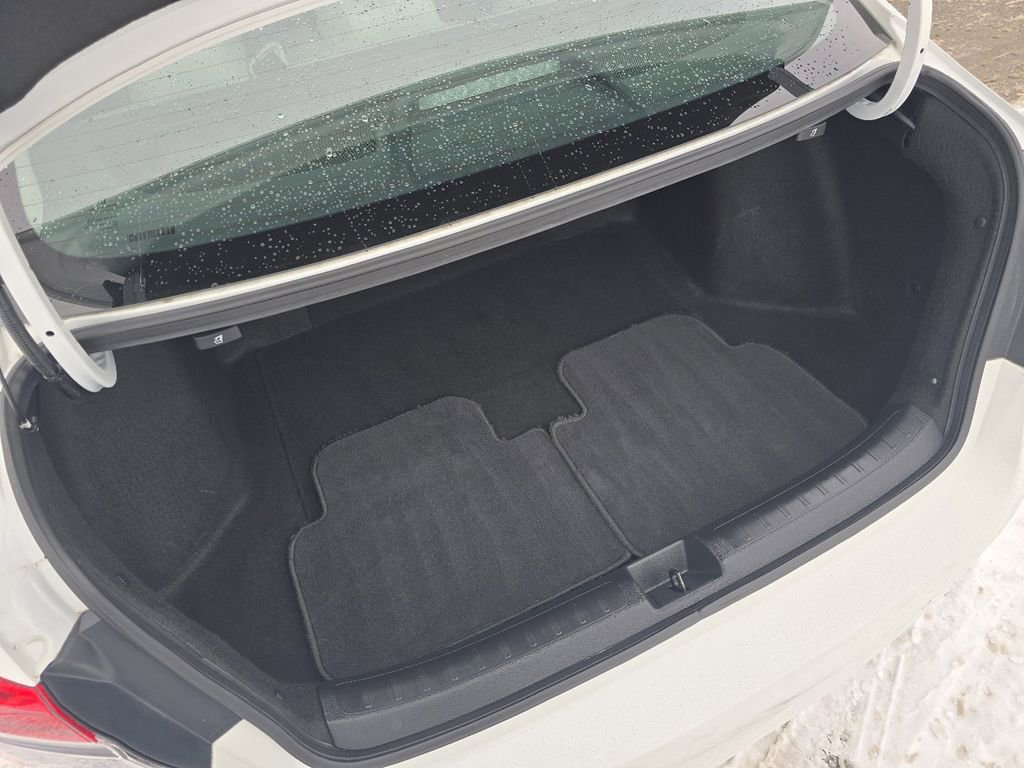 Used 2023 Honda Civic Touring image 16