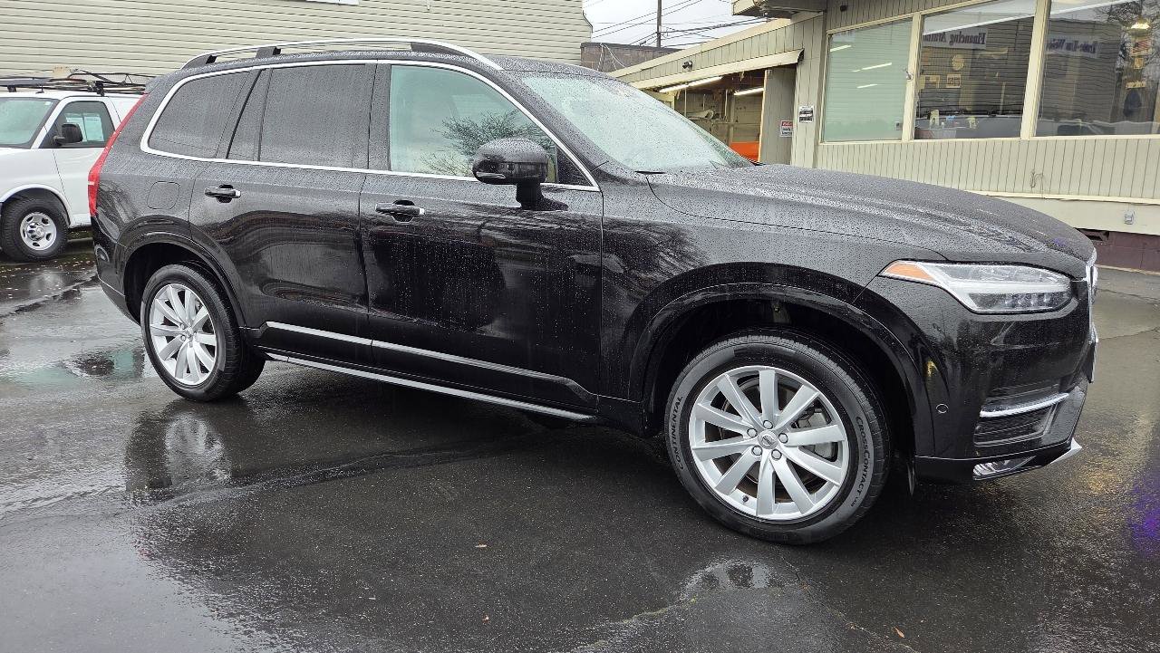 Used 2018 Volvo XC90 T5 Momentum w/ Convenience Package image 6