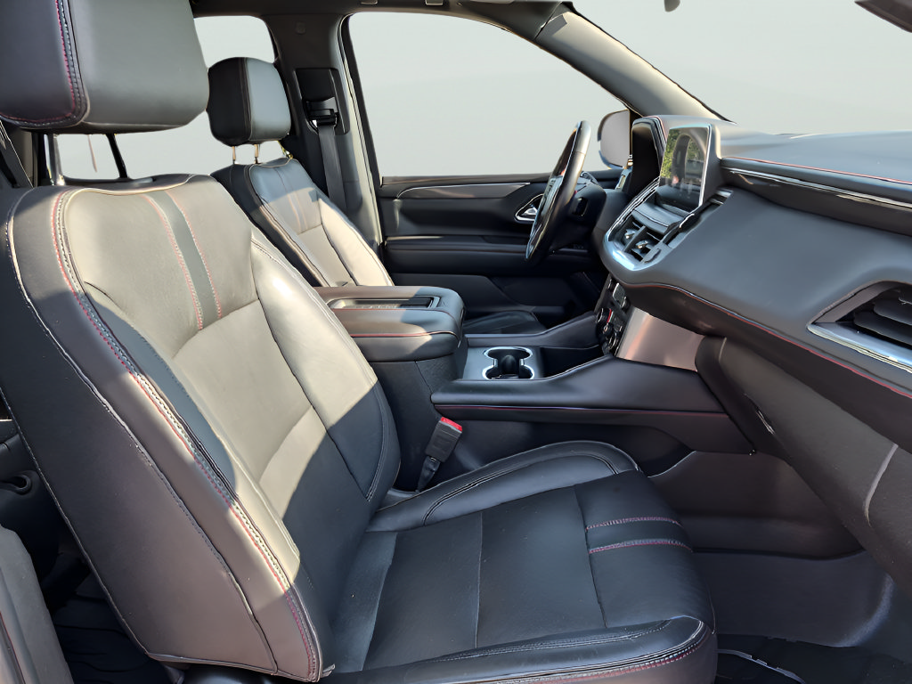 Used 2021 Chevrolet Tahoe RST w/ Luxury Package RWD image 40