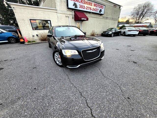 Used 2017 Chrysler 300 Limited