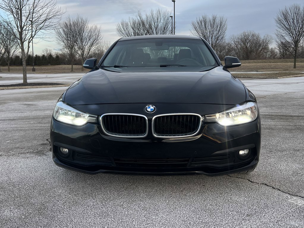 Used 2016 BMW 320i xDrive Sedan image 8