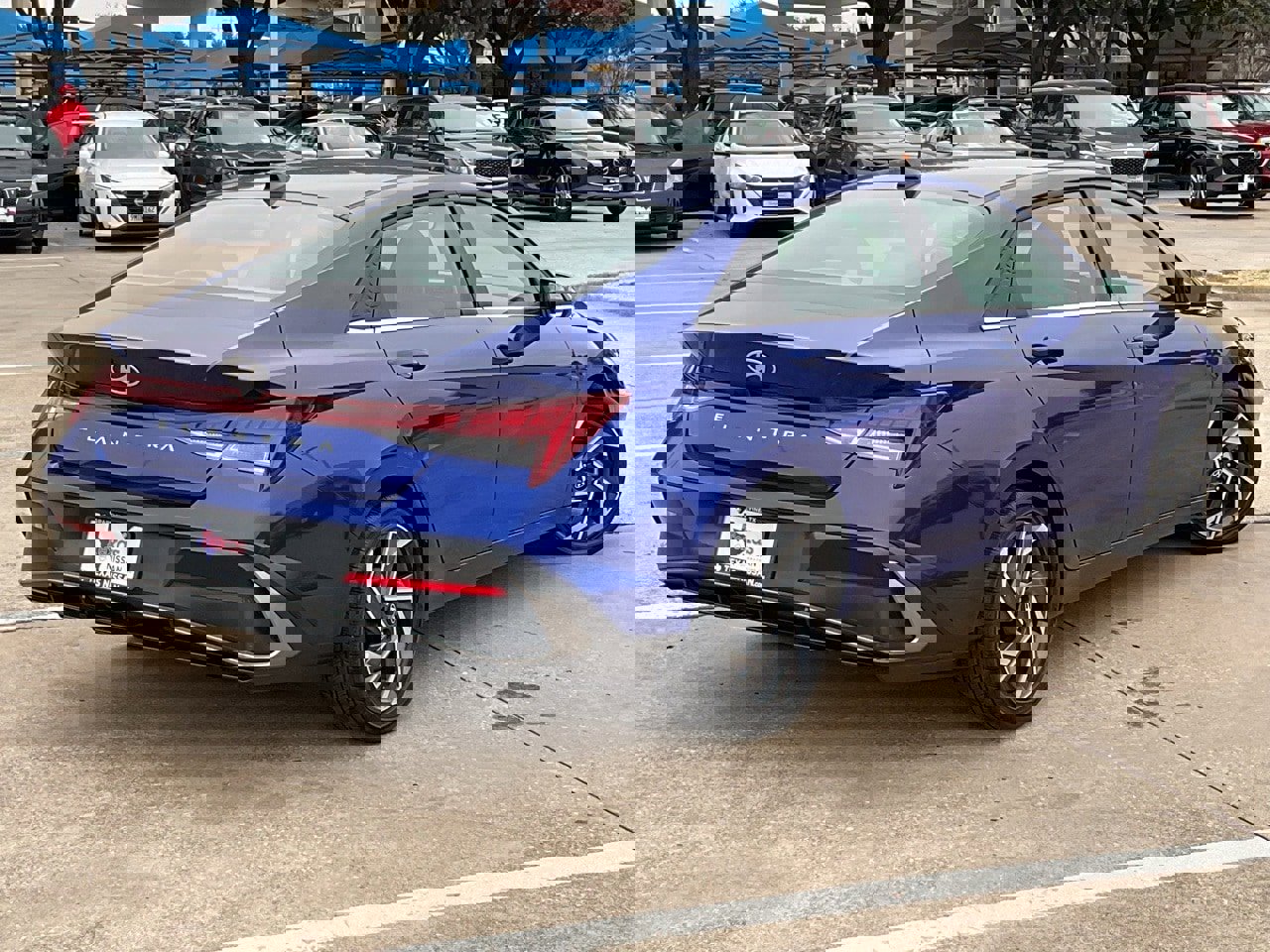 Used 2025 Hyundai Elantra SEL image 5