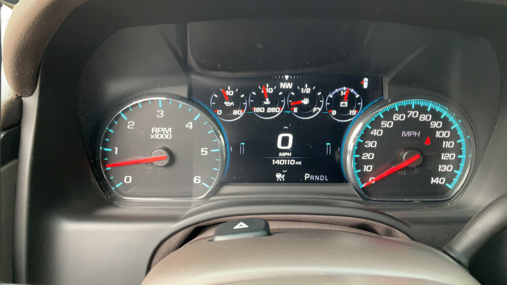 Certified 2020 GMC Yukon XL Denali w/ Denali Premium Package AWD/4WD image 18