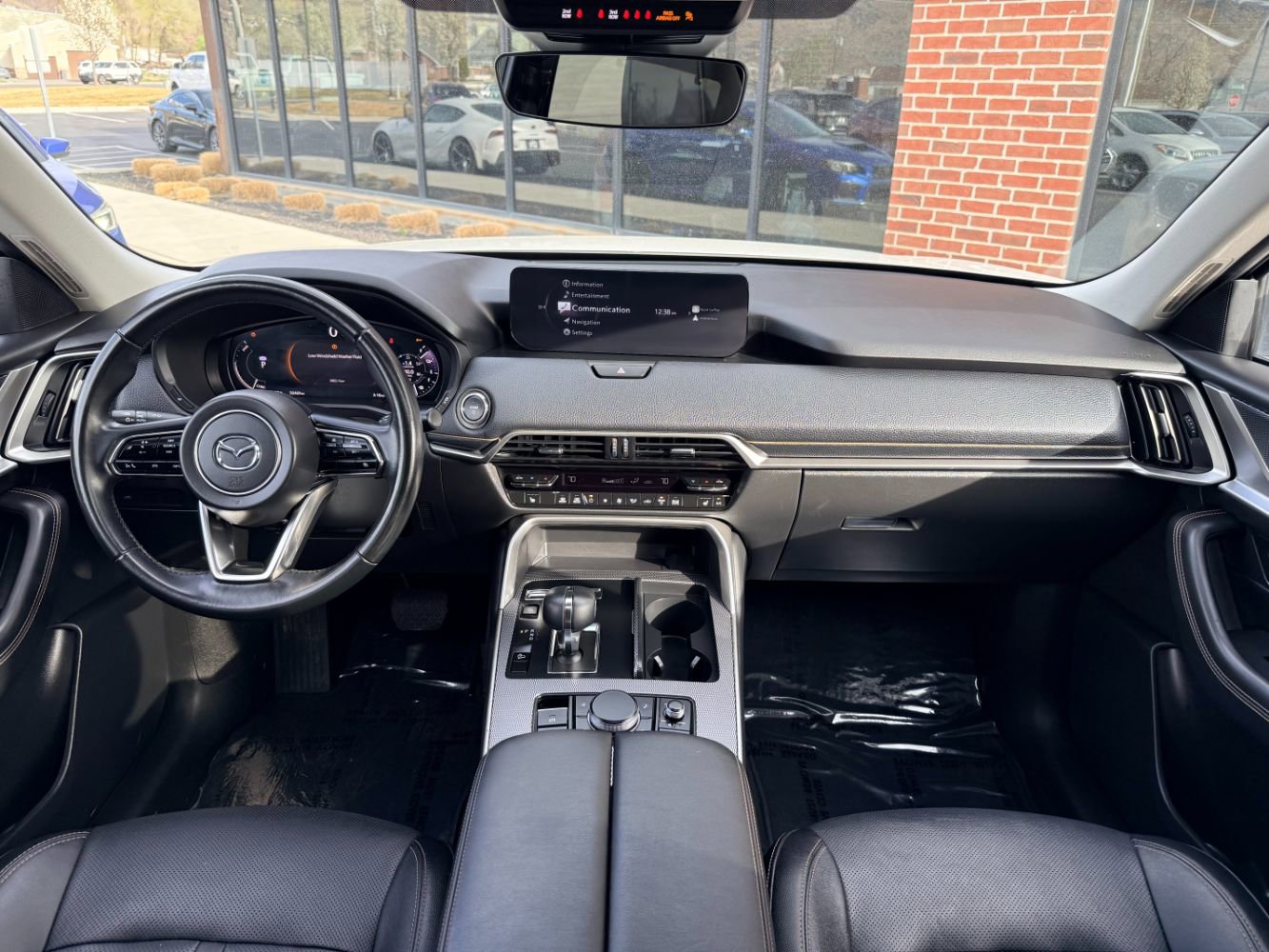 Used 2024 MAZDA CX-90 Plug-In Hybrid w/ Preferred AWD/4WD image 14