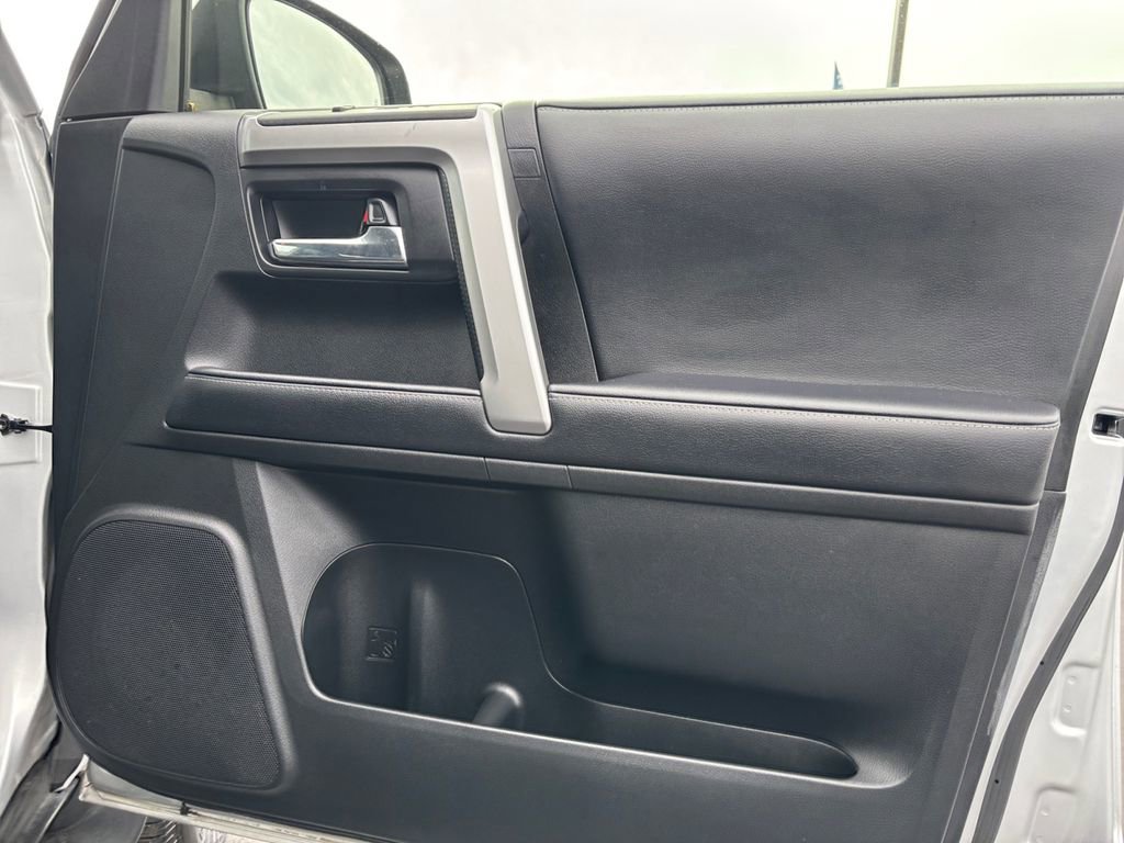 Used 2024 Toyota 4Runner SR5 Premium w/ Moonroof Package image 27