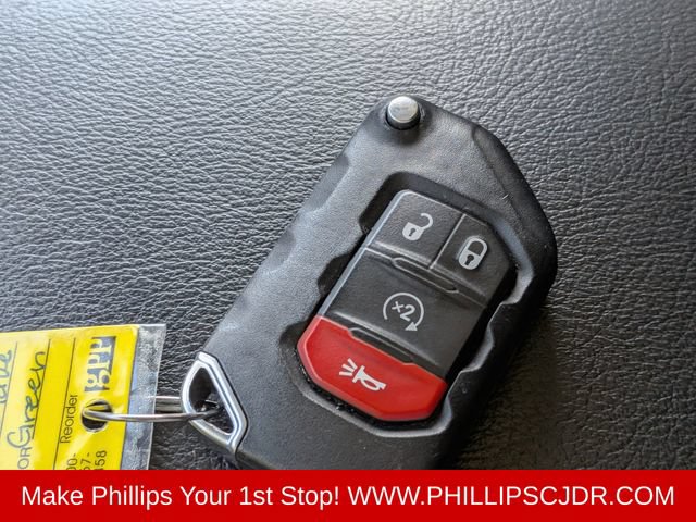 Used 2021 Jeep Gladiator Mojave AWD/4WD image 29