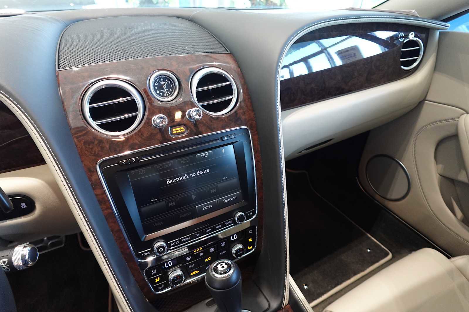 Used 2014 Bentley Continental GT image 31