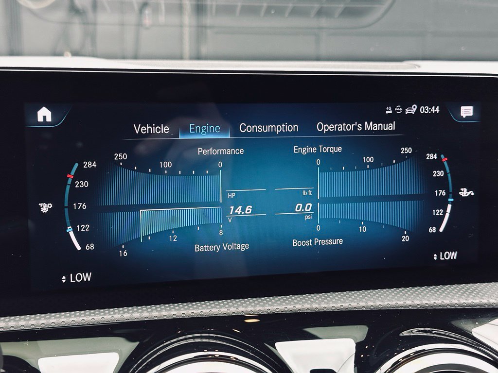 Used 2022 Mercedes-Benz CLA 250 4MATIC image 31
