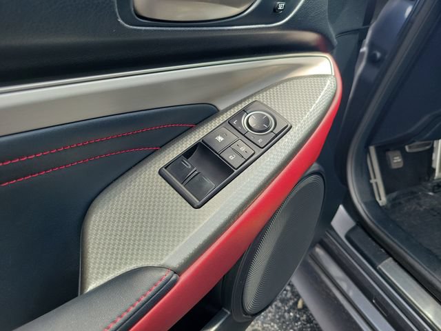 Used 2016 Lexus RC 200t RWD image 14