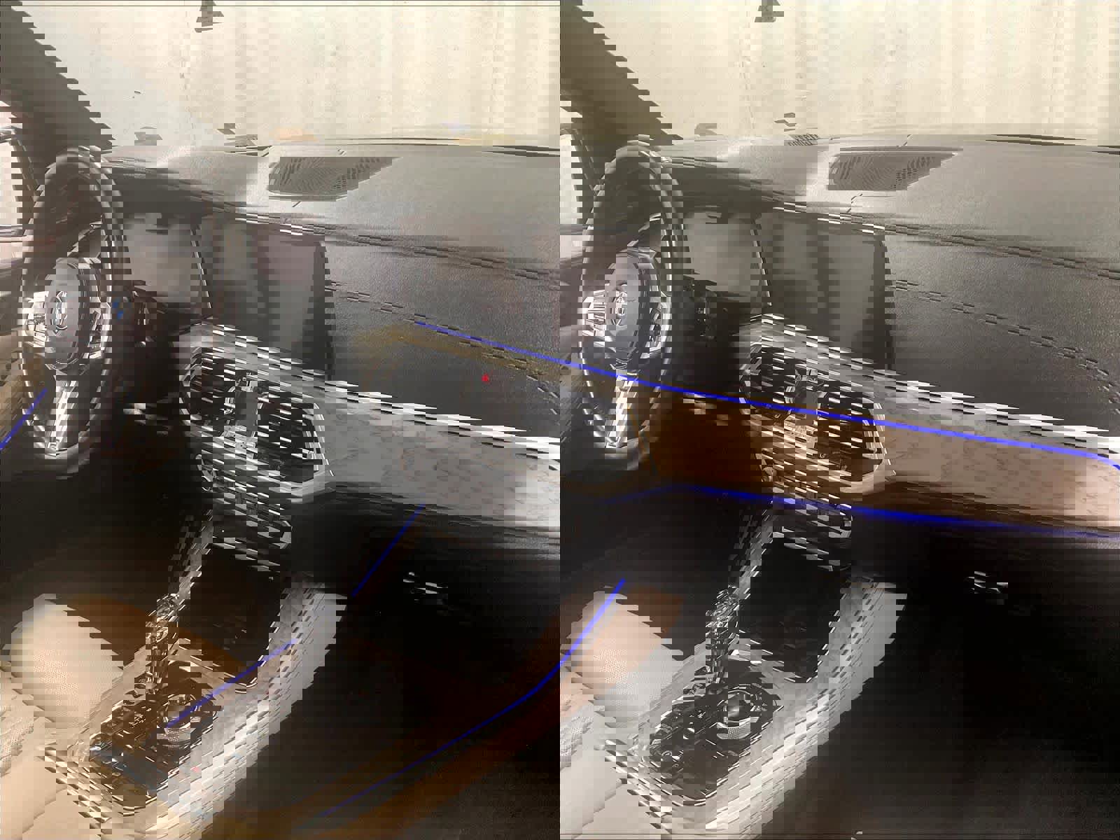 Used 2021 BMW X5 M50i w/ Executive Package image 13