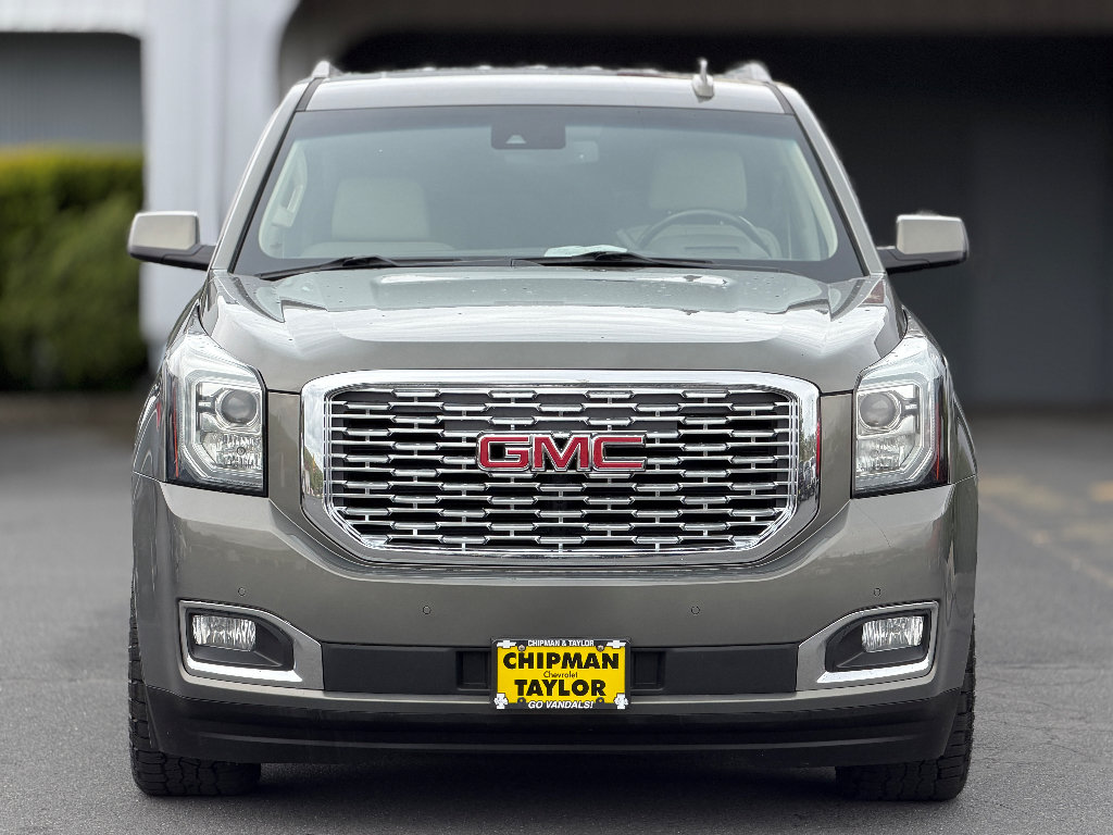 Used 2018 GMC Yukon Denali w/ Open Road Package AWD/4WD image 18
