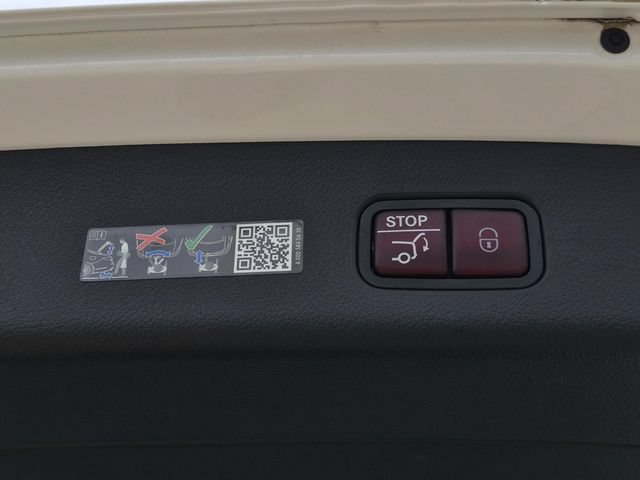 Certified 2025 Mercedes-Benz GLC 43 AMG 4MATIC image 10