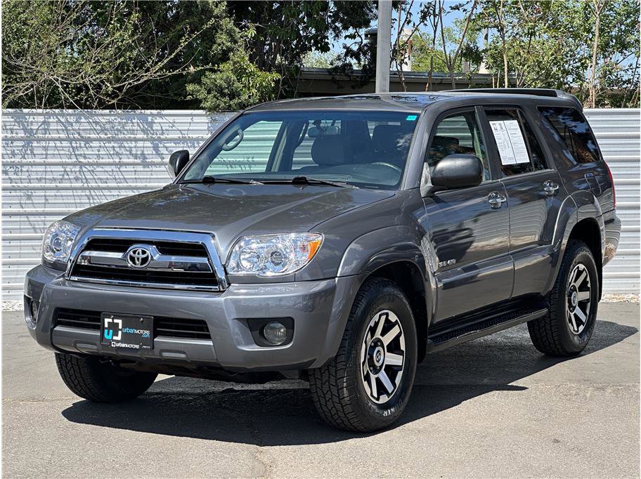 Used 2007 Toyota 4Runner SR5 AWD/4WD image 6